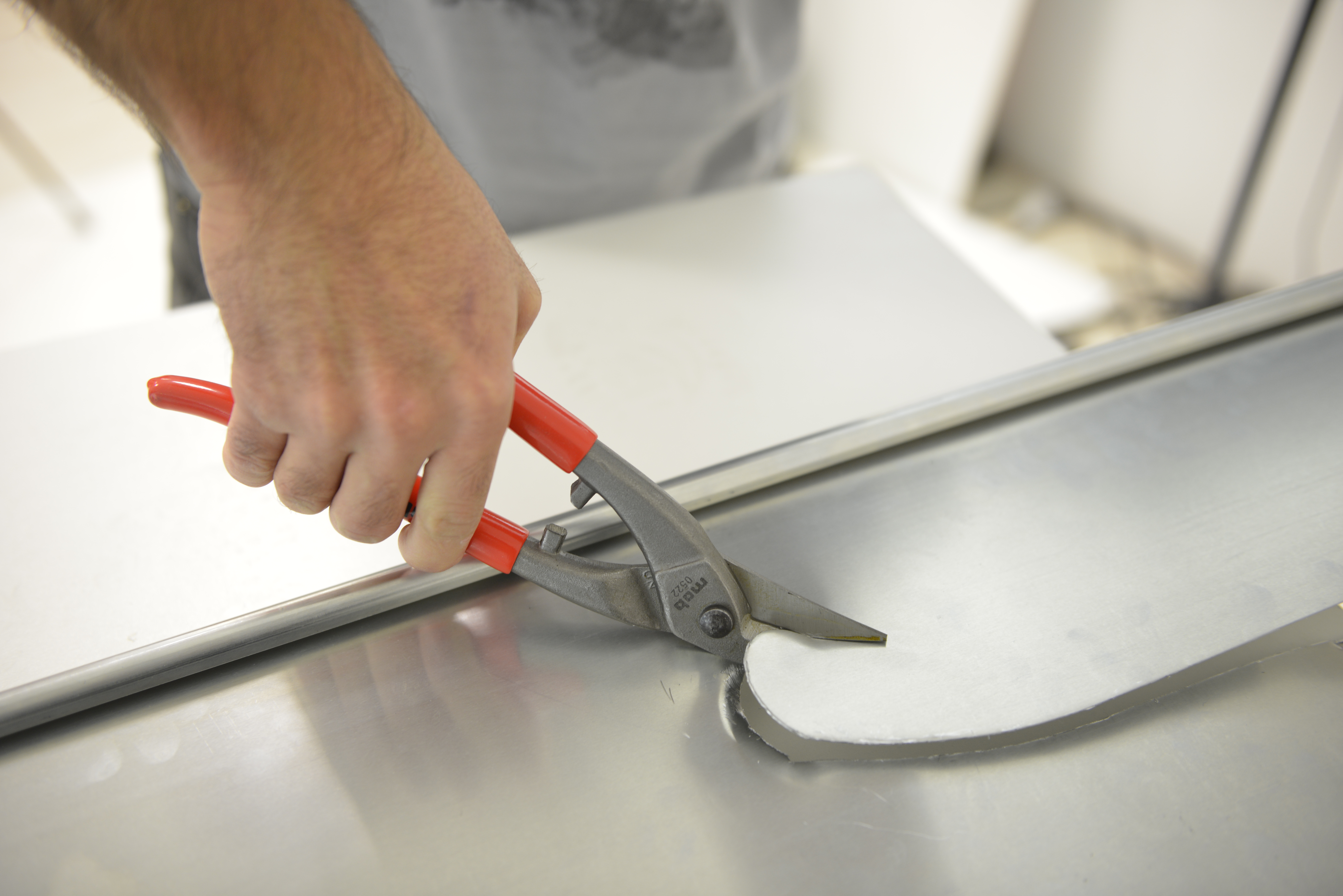 SHEET METAL CUTTERS HOLE SHEARS