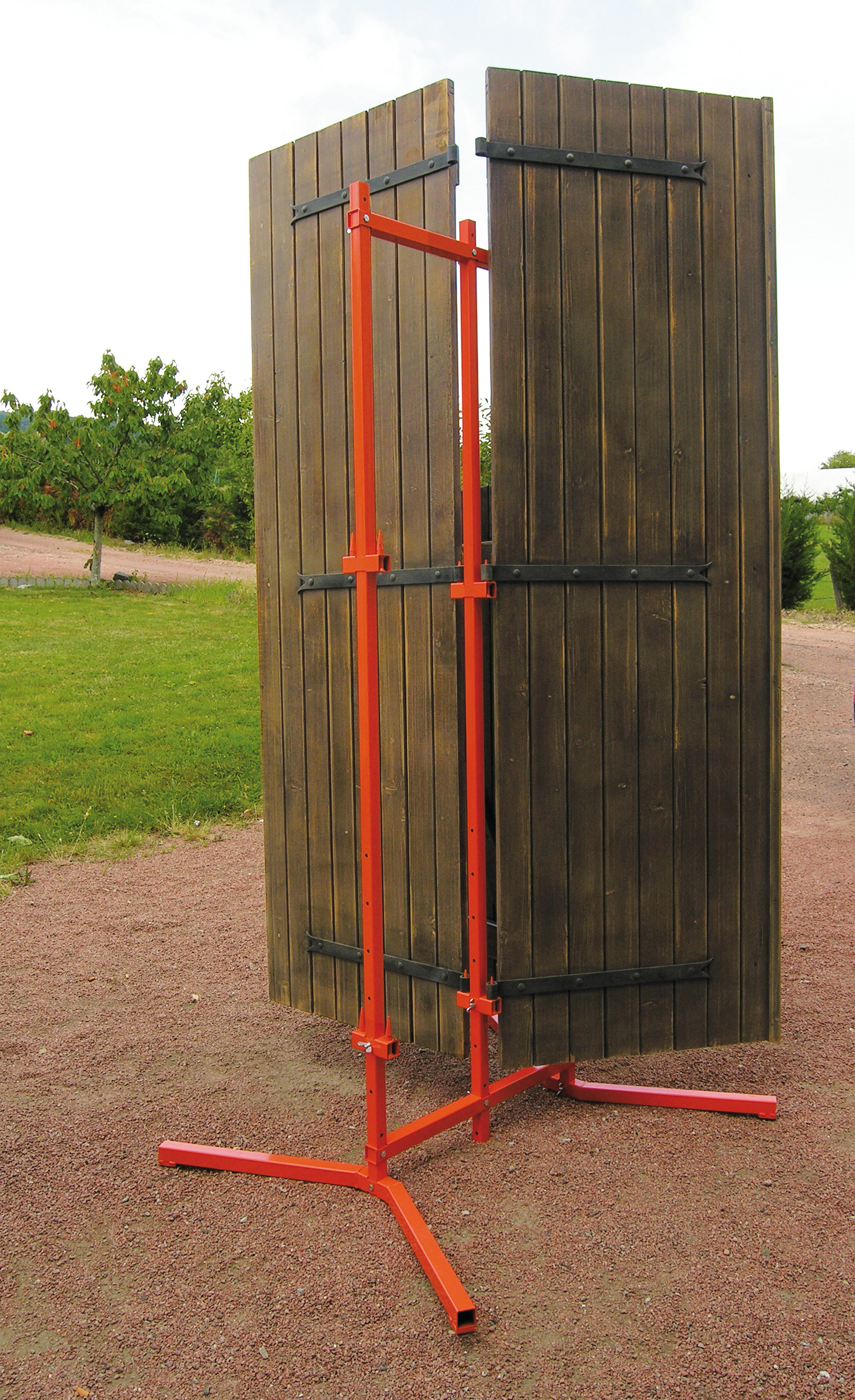 SHUTTERS SUPPORT