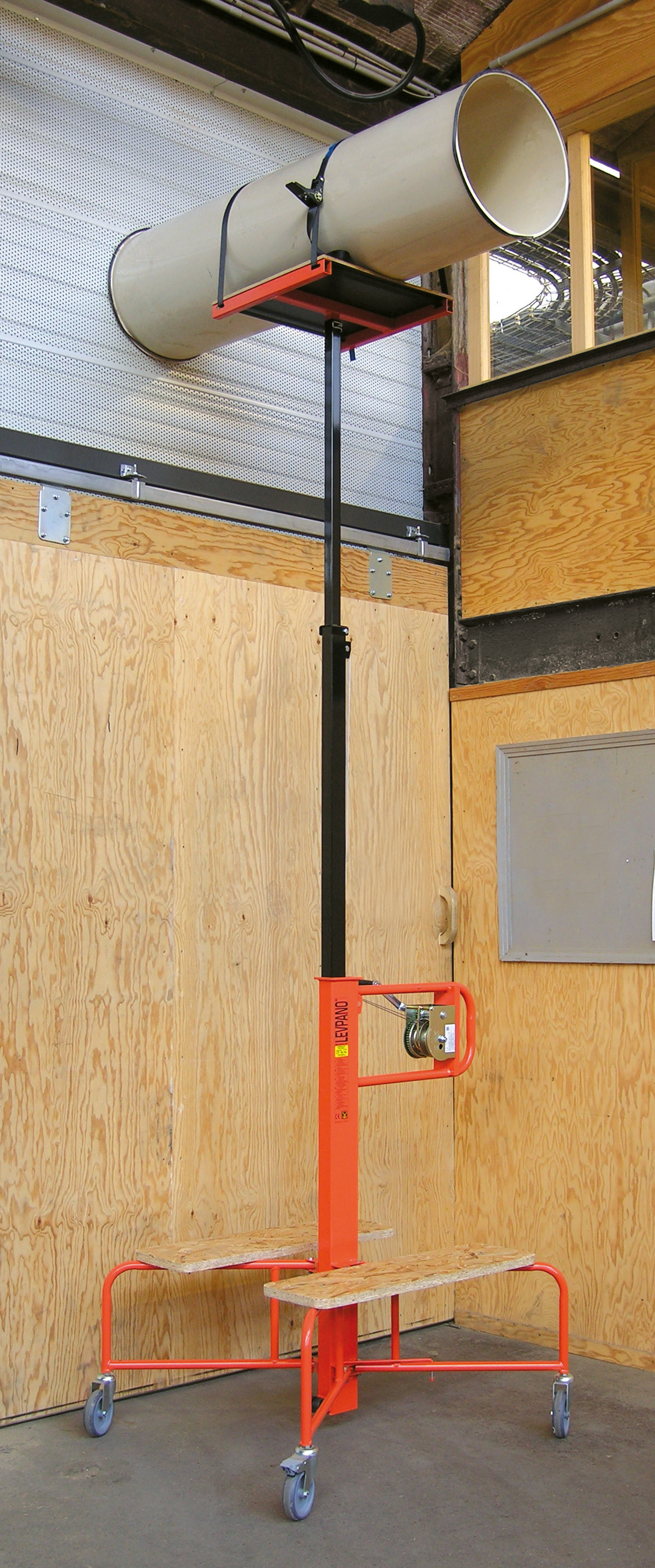 LIFTING PLATFORM FOR LEVPANO