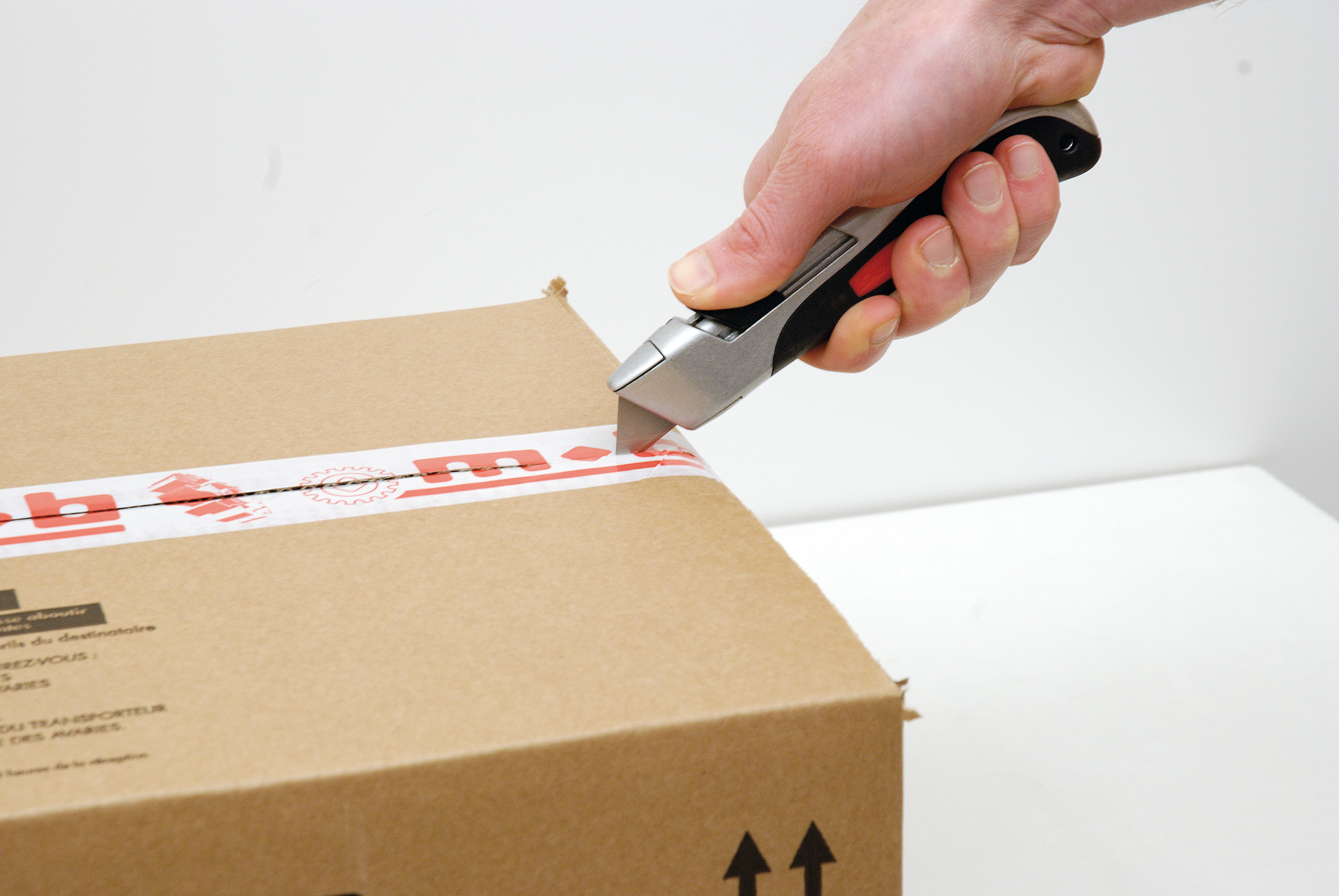 TOPSECURITY UTILITY KNIFE ON CARD