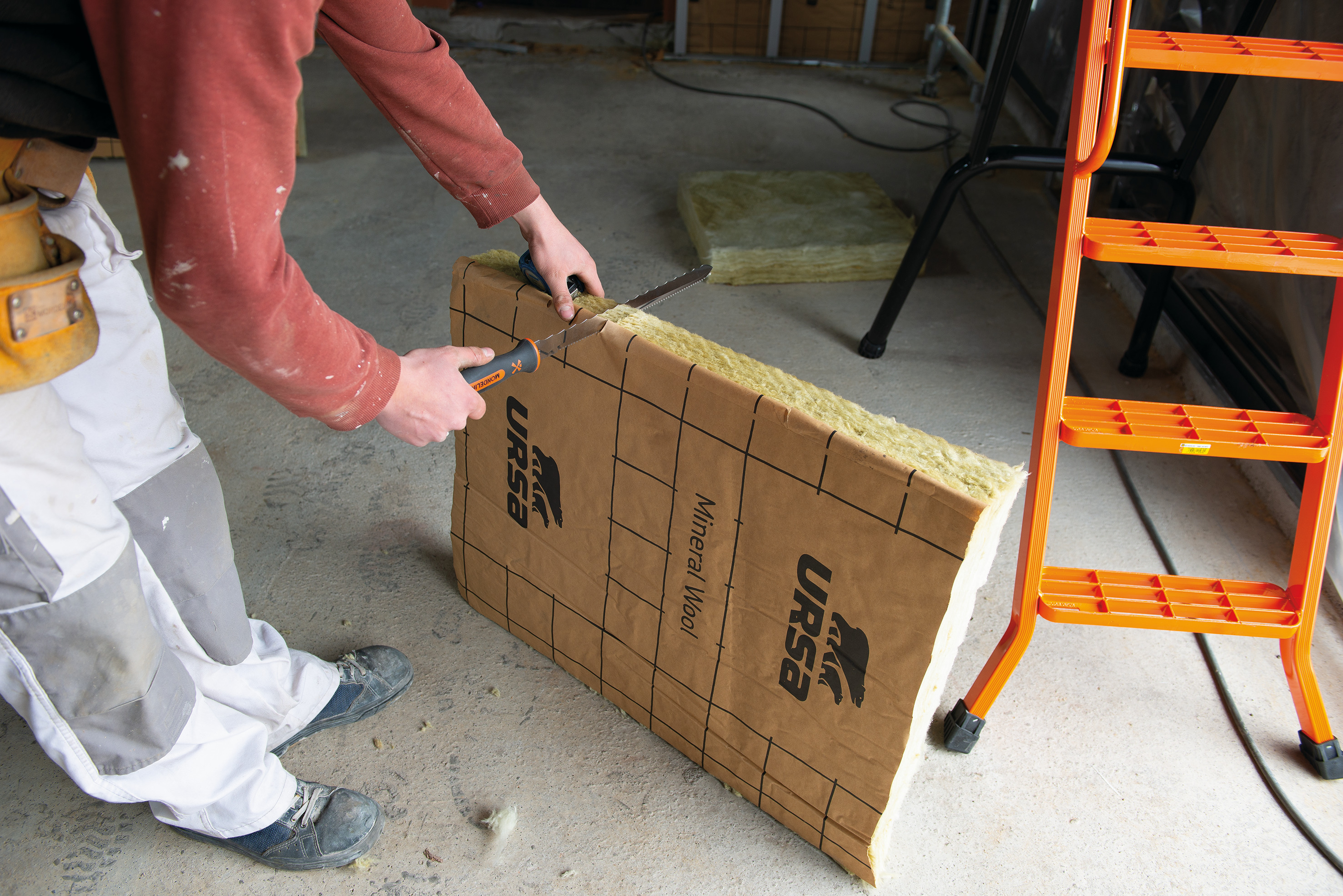 KNIFE FOR INSULATION MATERIALS