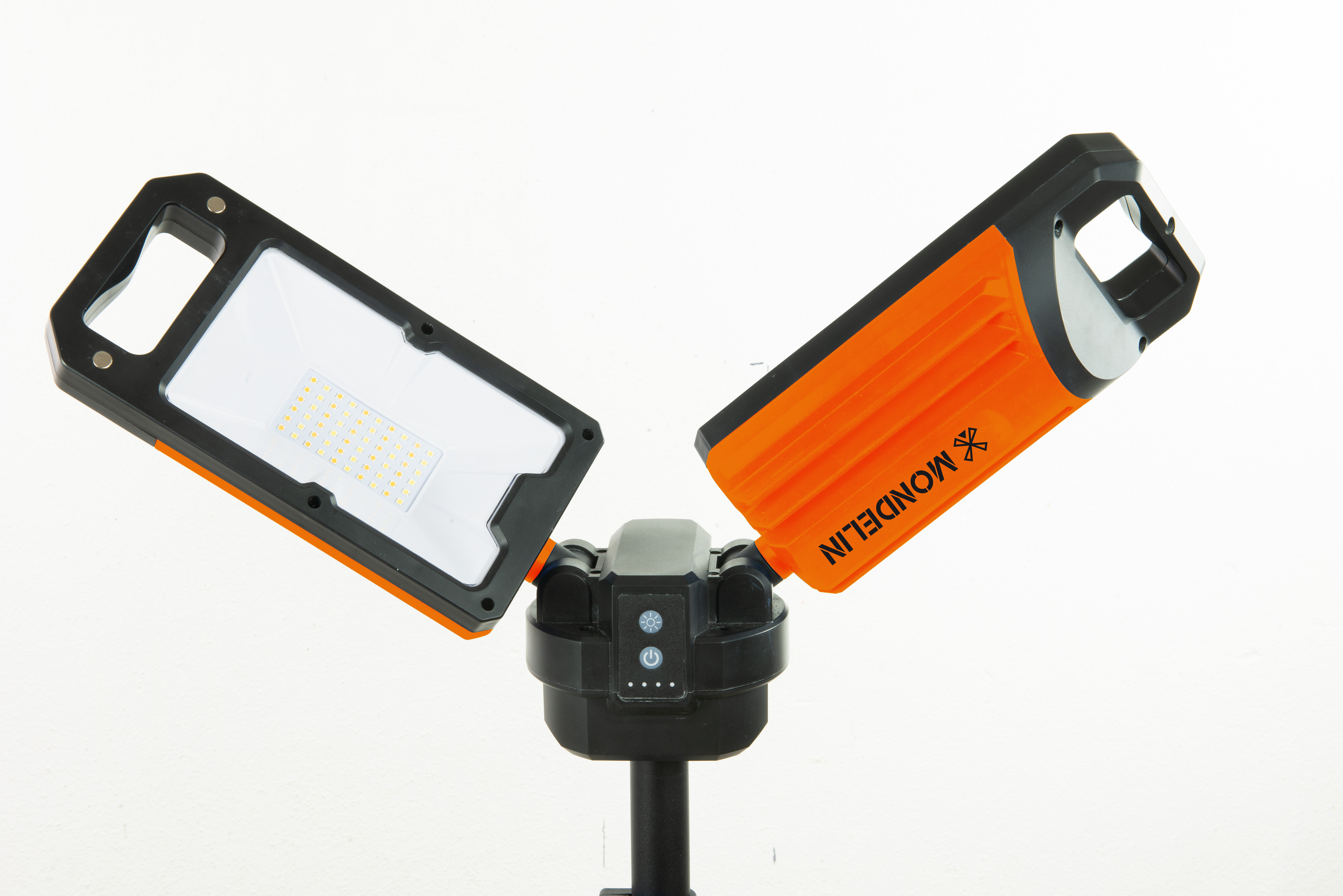 TELESCOPIC LIGHT