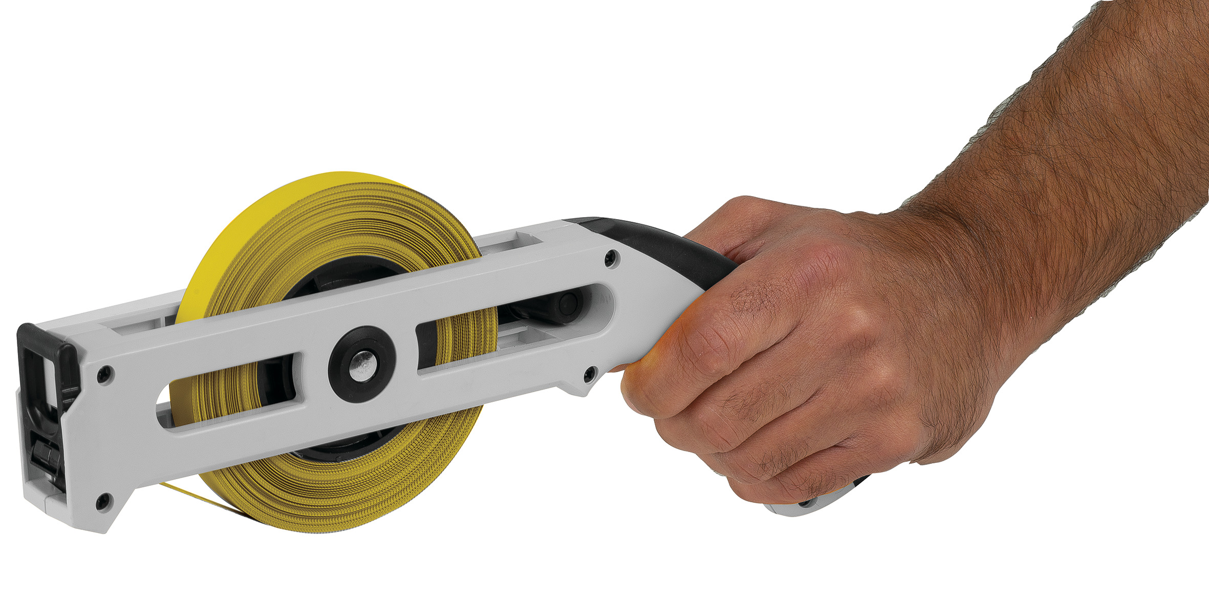 TAPE MEASURE WITH HANDLE AND STEEL RIBBON