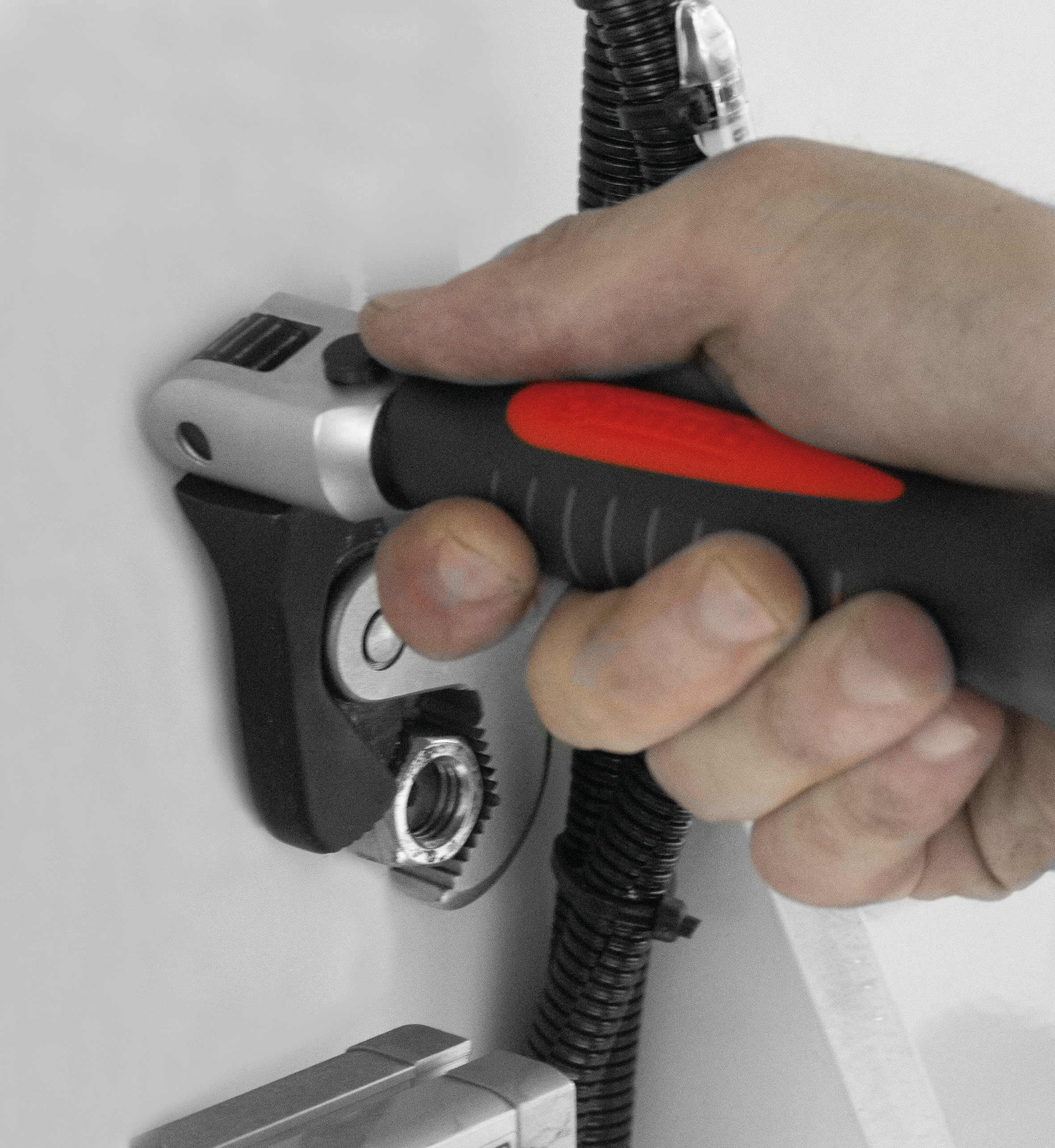 CHEI AUTO-REGLABILE CU EFECT DE CLICHET