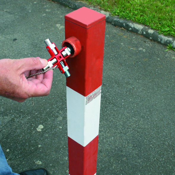 UNIVERSAL KEY FOR ELECTRICAL CABINETS