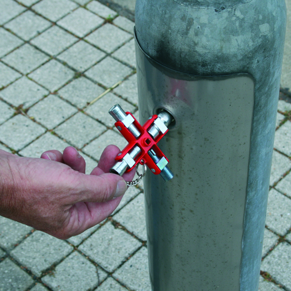 UNIVERSAL KEY FOR ELECTRICAL CABINETS
