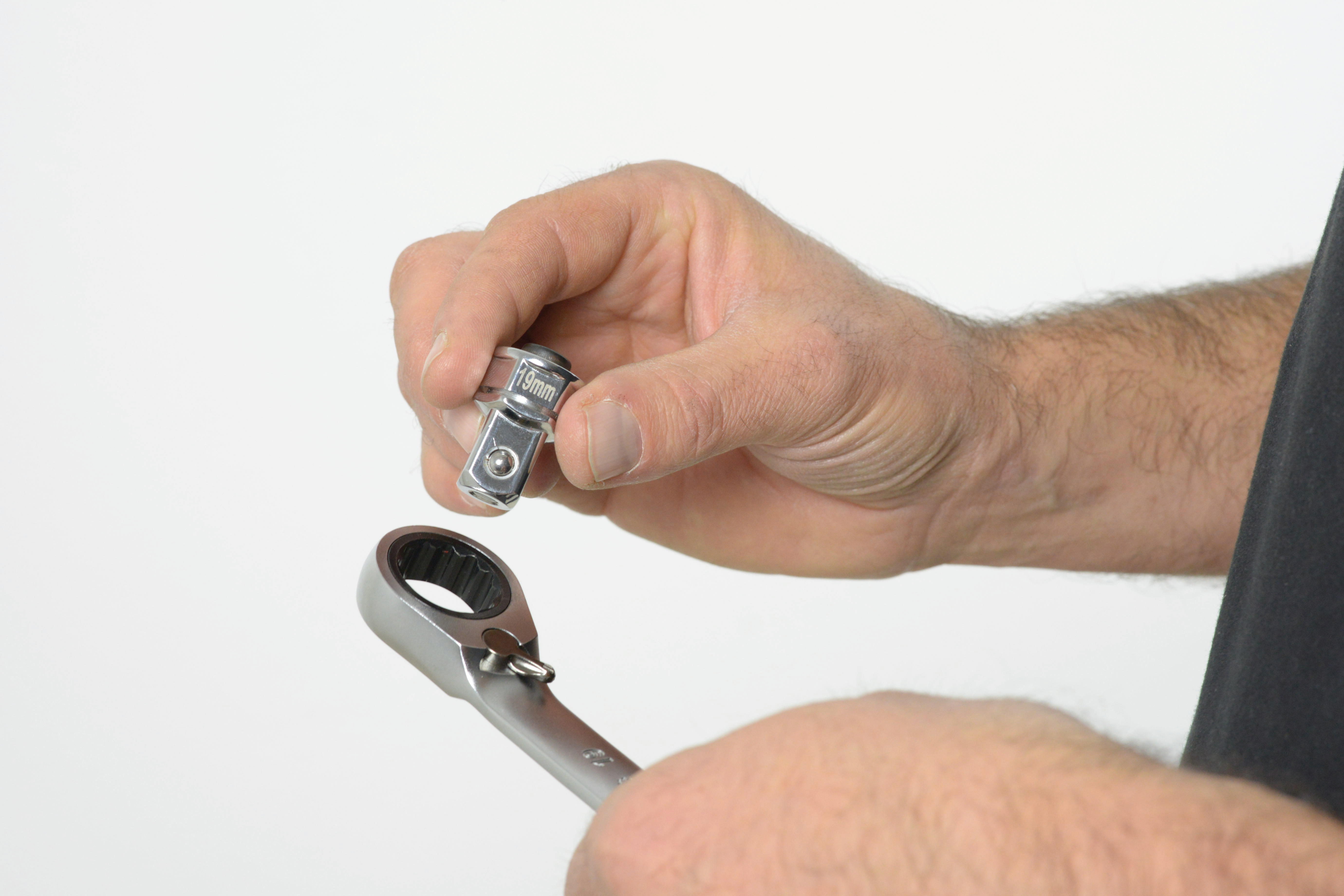 RATCHETING COMBINATION WRENCHES AND SOCKETS + ADAPTORS
