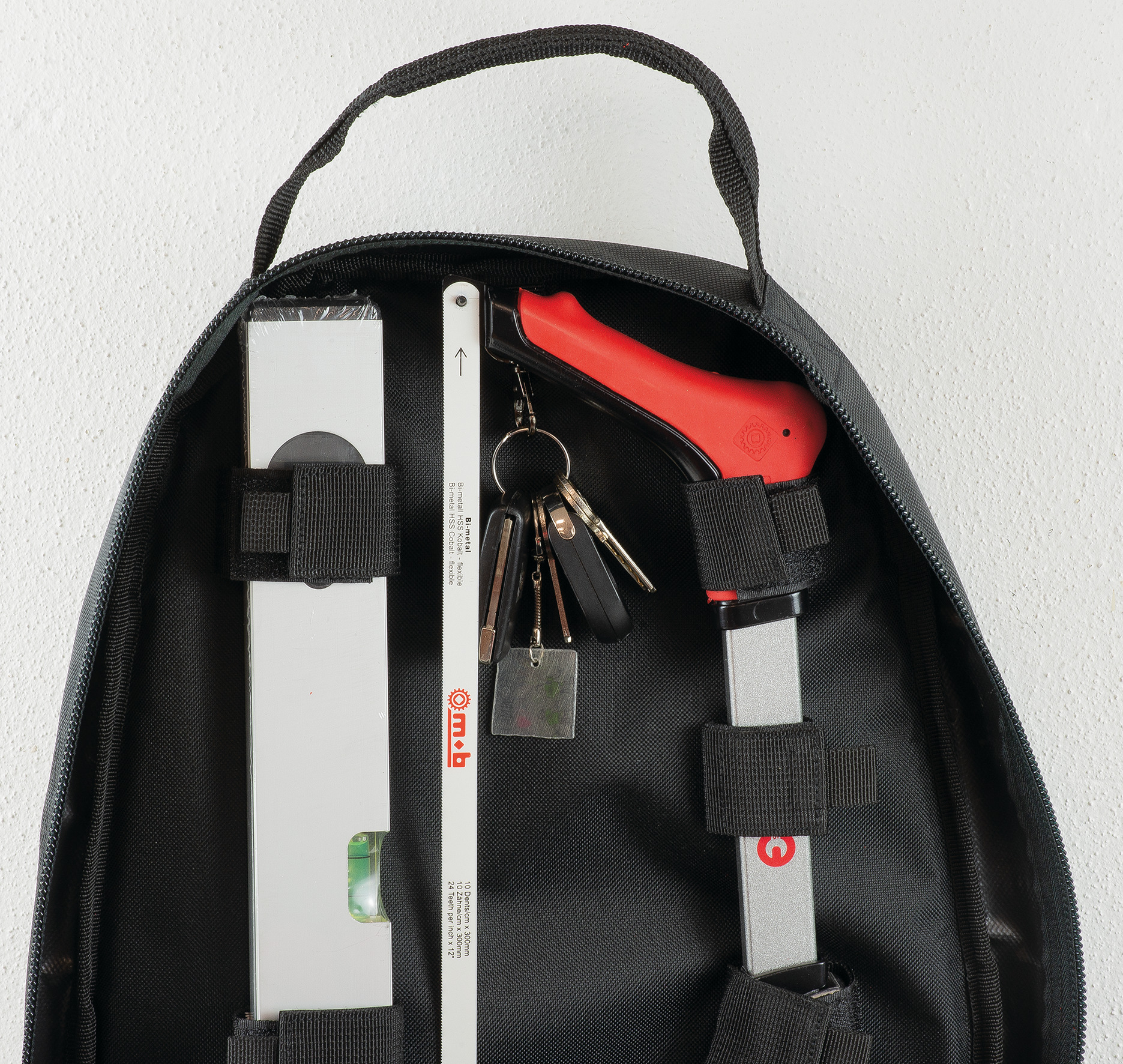 RUCSAC DIN MATERIAL TEXTIL DE MARE CAPACITATE