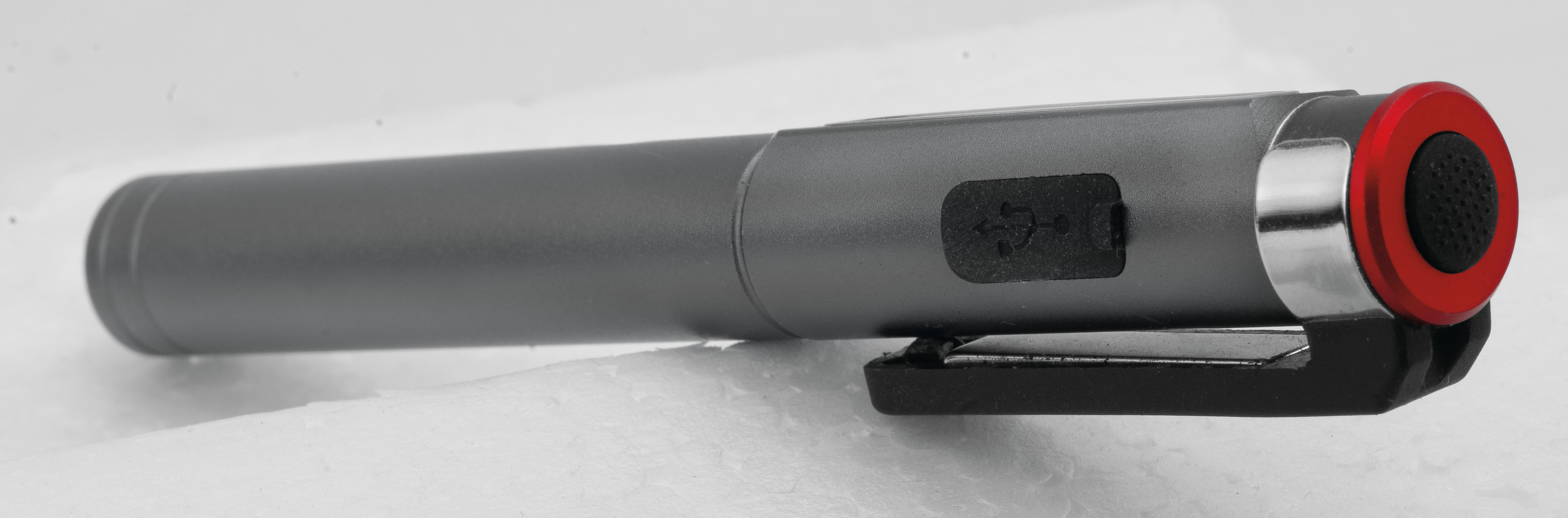 LAMPA PORTABILA MINI LED CU MAGNET